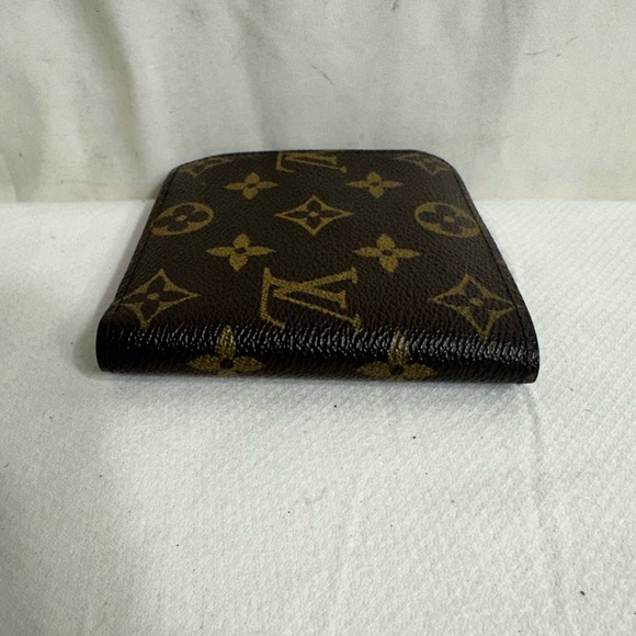 Louis Vuitton Wallet - Picture 4 of 10